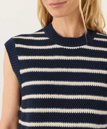 clearance shoreline relaxed shell