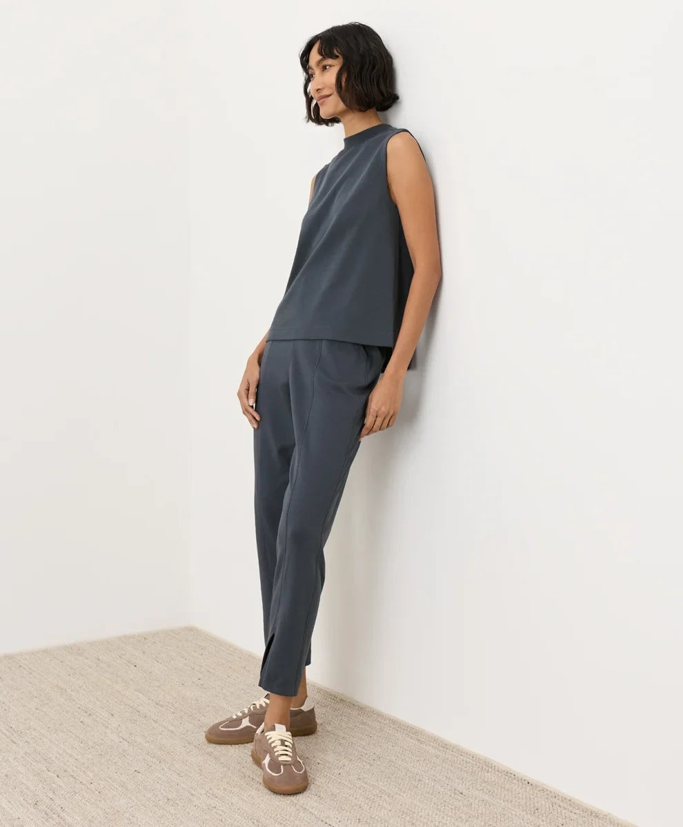 clearance airplane tapered leg pant